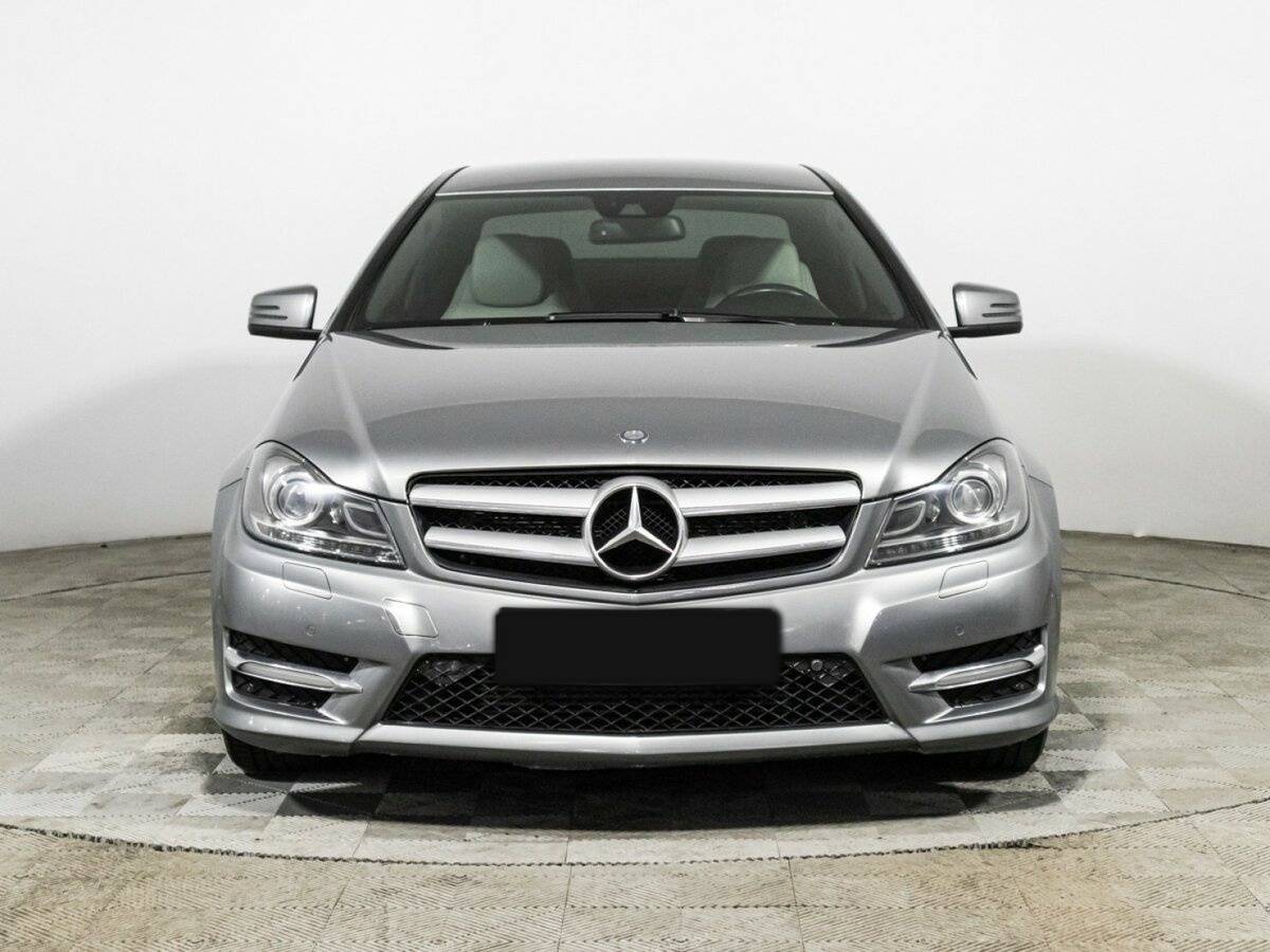 Mercedes-Benz C-Класс 180, 2012 - фото №2