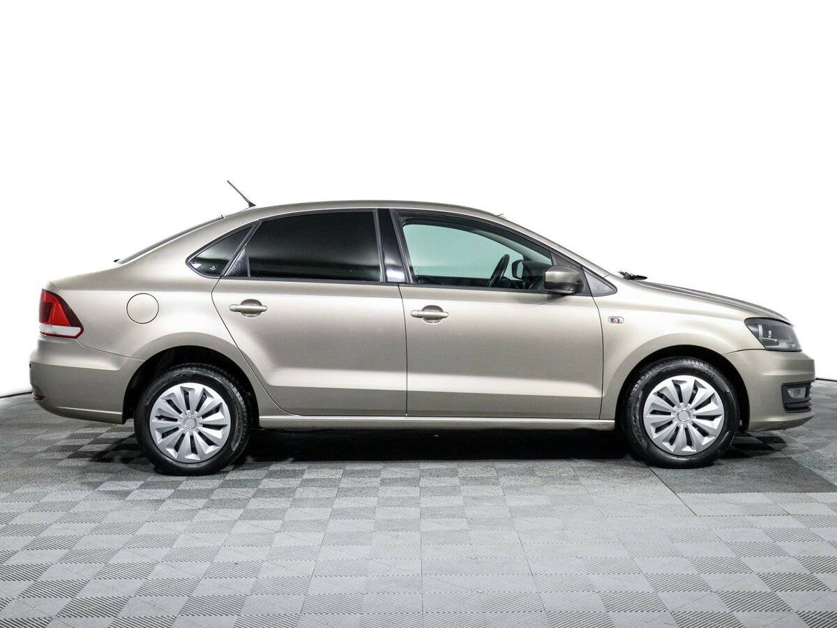 Volkswagen Polo, 2016 - фото №4