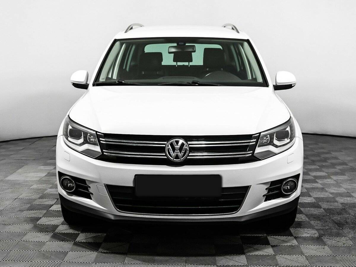 Volkswagen Tiguan, 2012 - фото №2