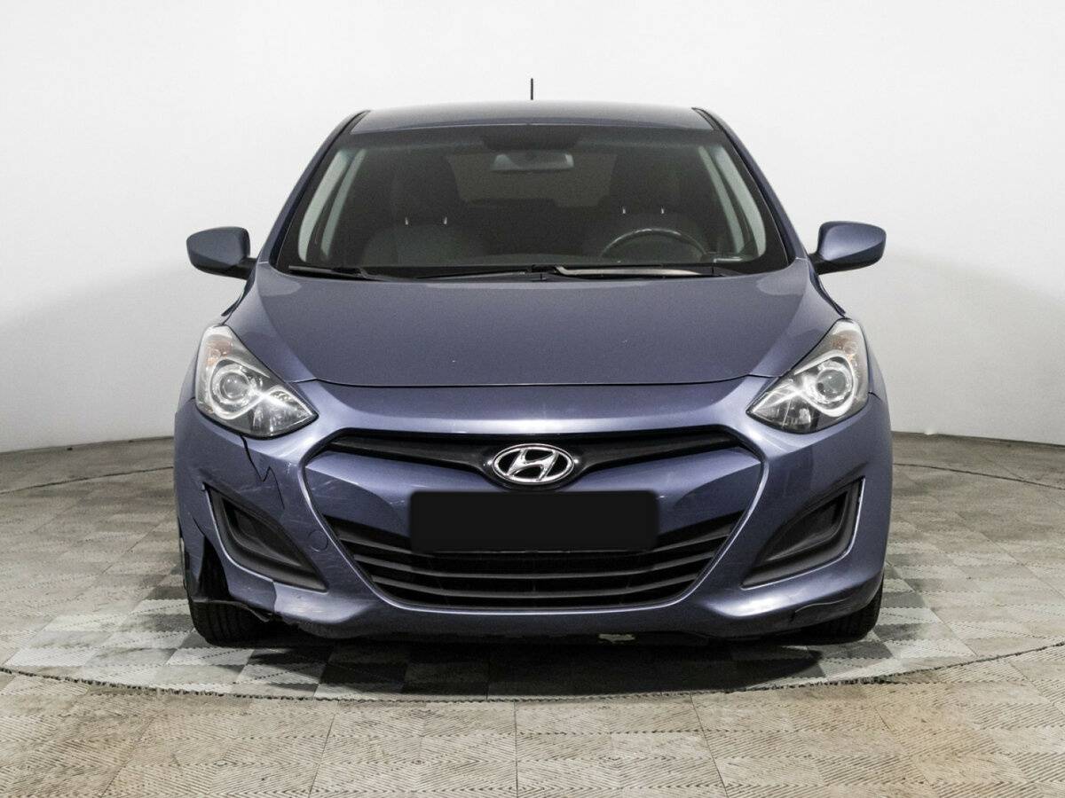 Hyundai i30, 2012 - фото №2