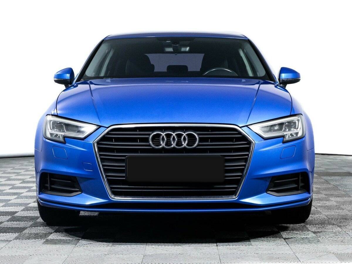 Audi A3, 2018 - фото №2