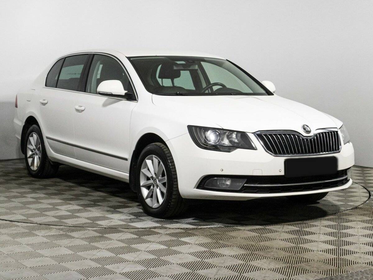 Skoda Superb DSG, 2013 - фото №3