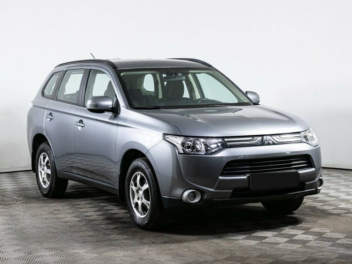 Mitsubishi Outlander, 2012 - фото №3