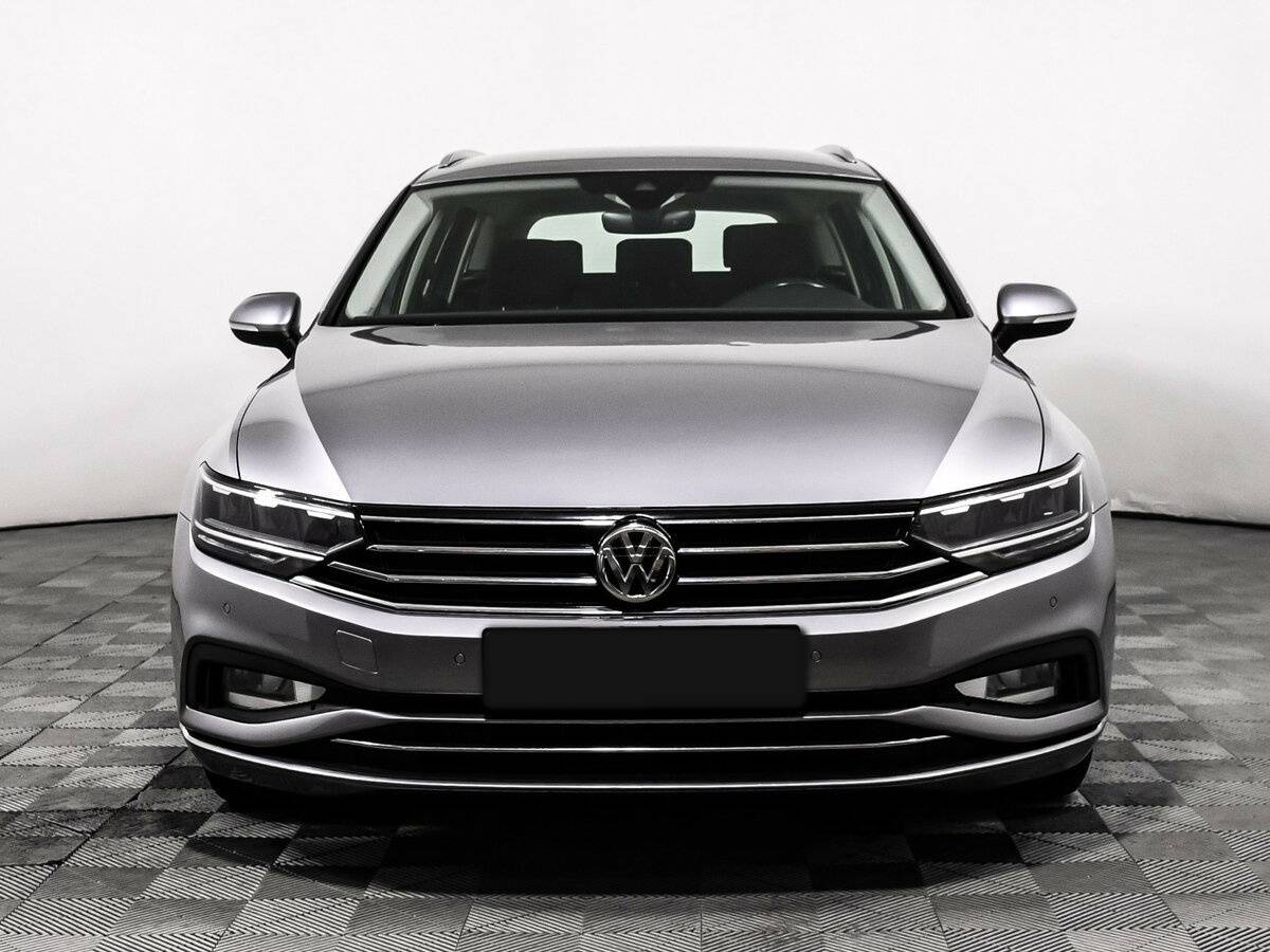 Volkswagen Passat, 2019 - фото №2