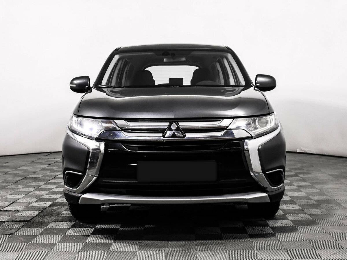 Mitsubishi Outlander, 2015 - фото №2