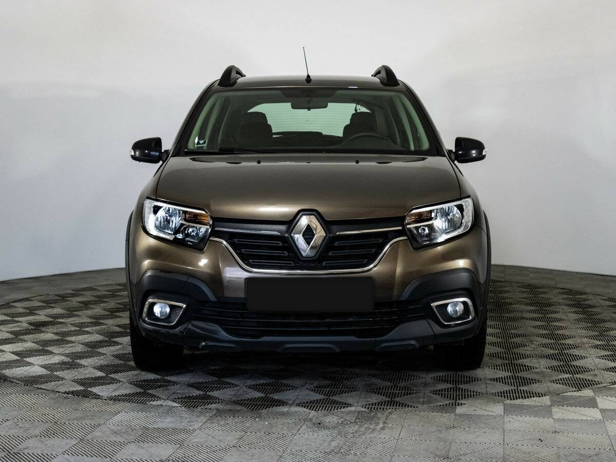 Renault Sandero Stepway II Рестайлинг, 2018 - фото №2