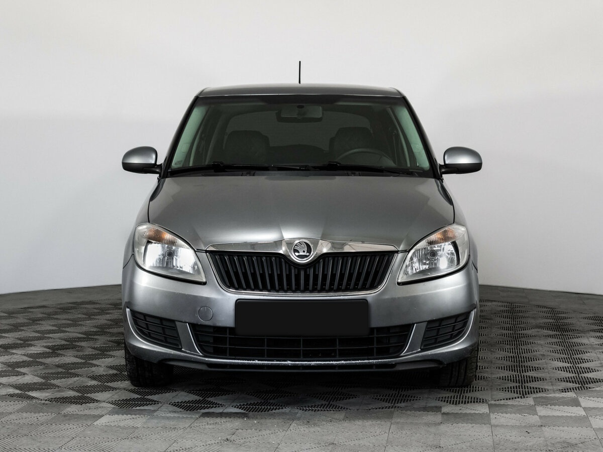 Skoda Fabia II Рестайлинг, 2013 - фото №2
