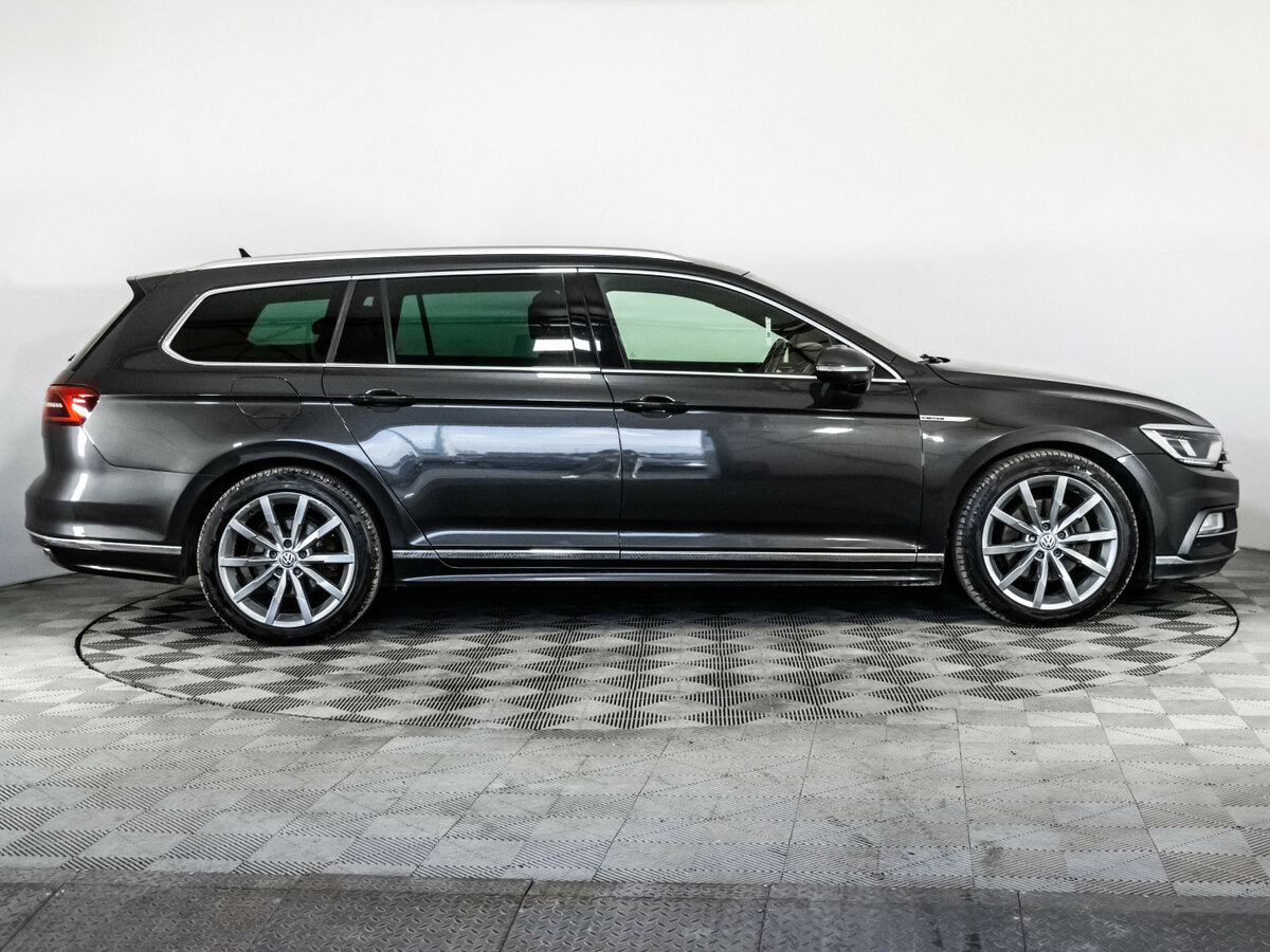 Volkswagen Passat DSG7 B8, 2018 - фото №4