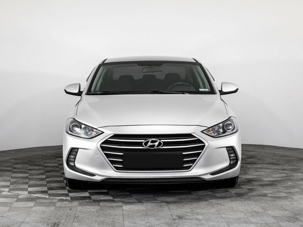 Hyundai Elantra VI (AD), 2016 - фото №2