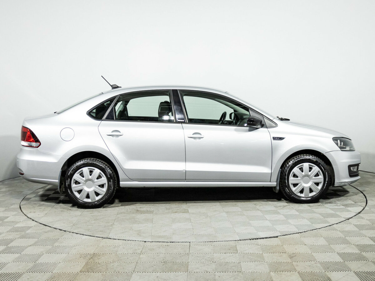 Volkswagen Polo V Рестайлинг, 2017 - фото №4