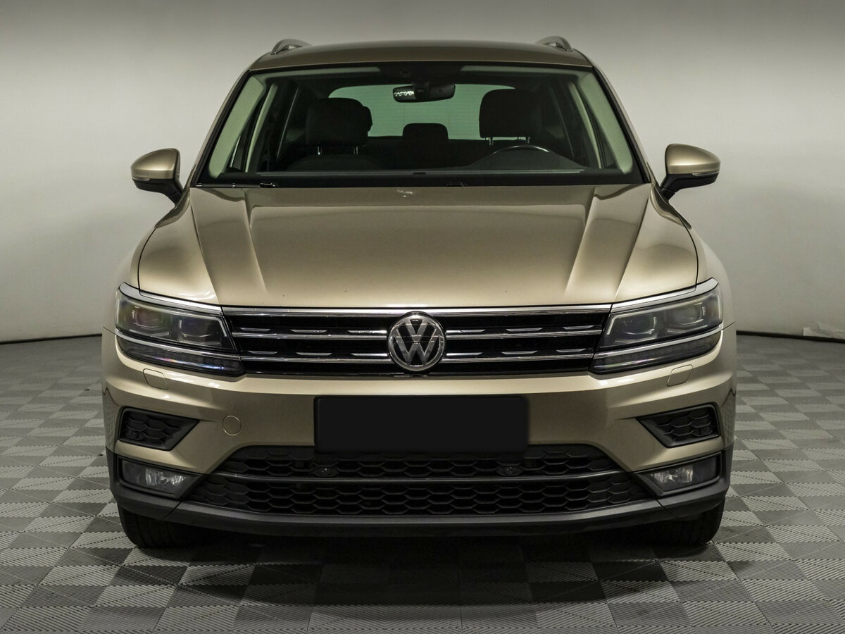 Volkswagen Tiguan II, 2018 - фото №2