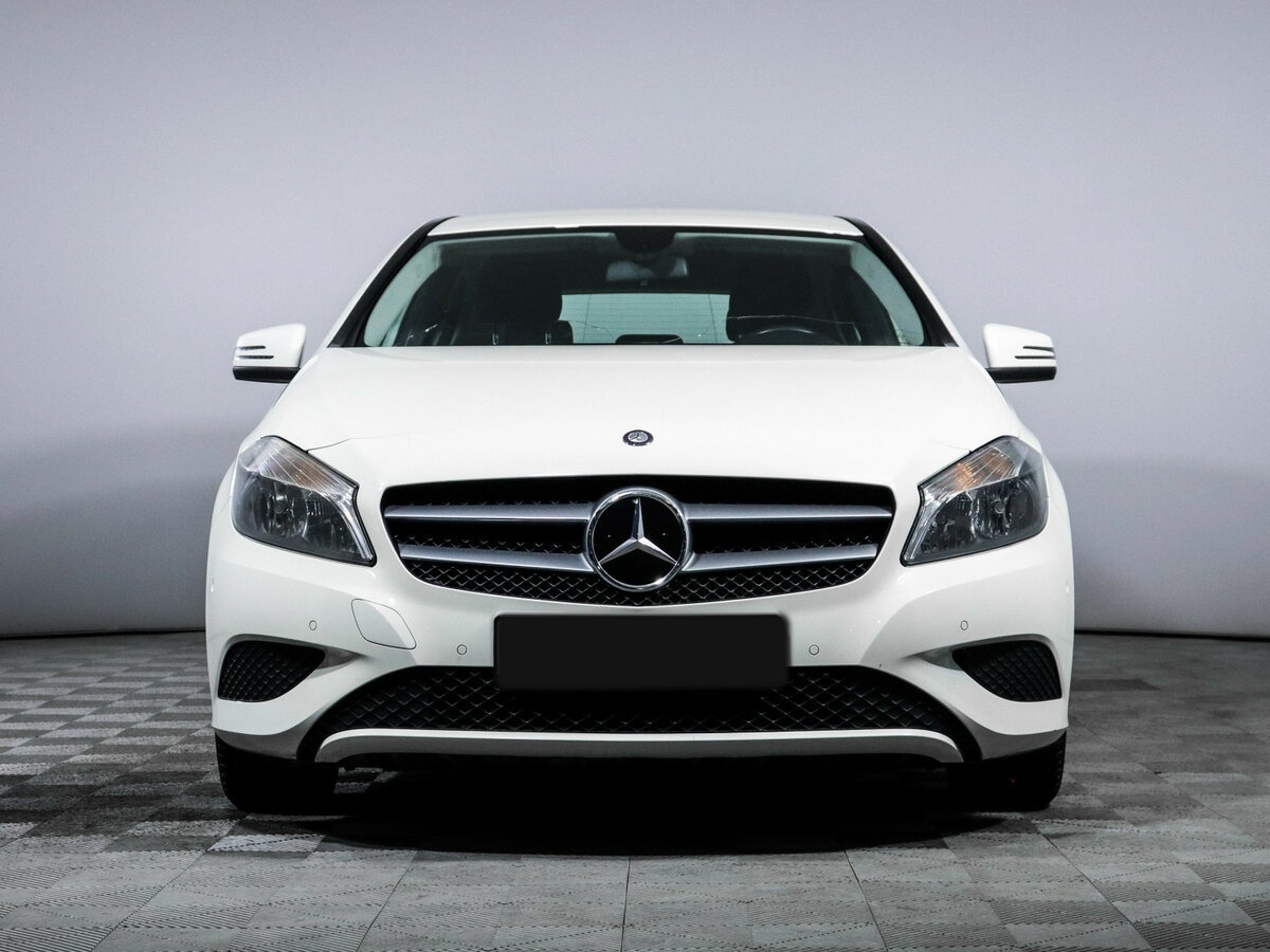 Mercedes-Benz A-Класс 180 III (W176), 2014 - фото №2