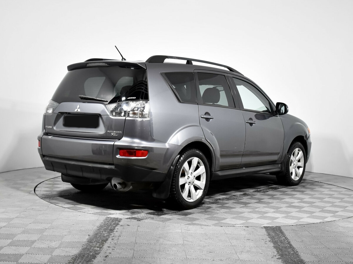 Mitsubishi Outlander II Рестайлинг, 2012 - фото №4