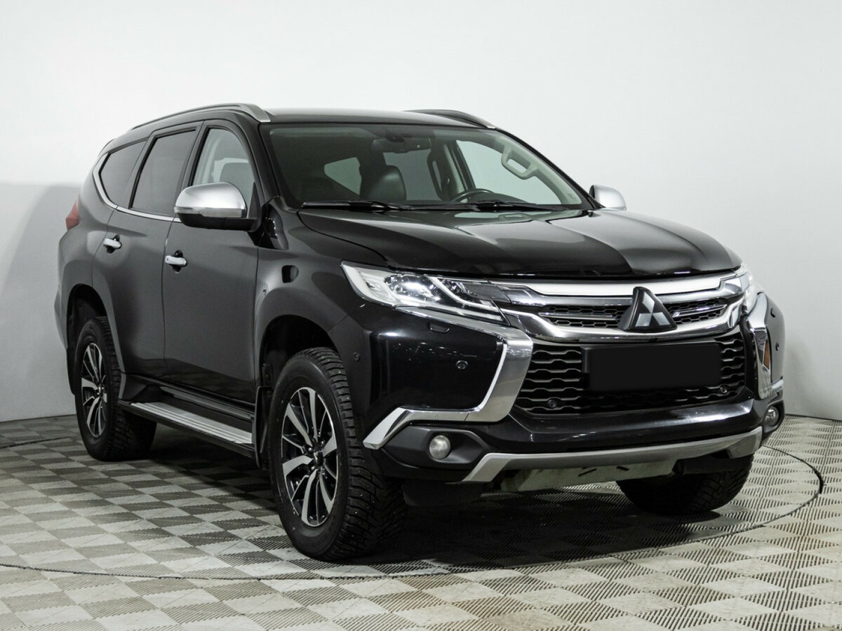 Mitsubishi Pajero Sport III, 2017 - фото №3