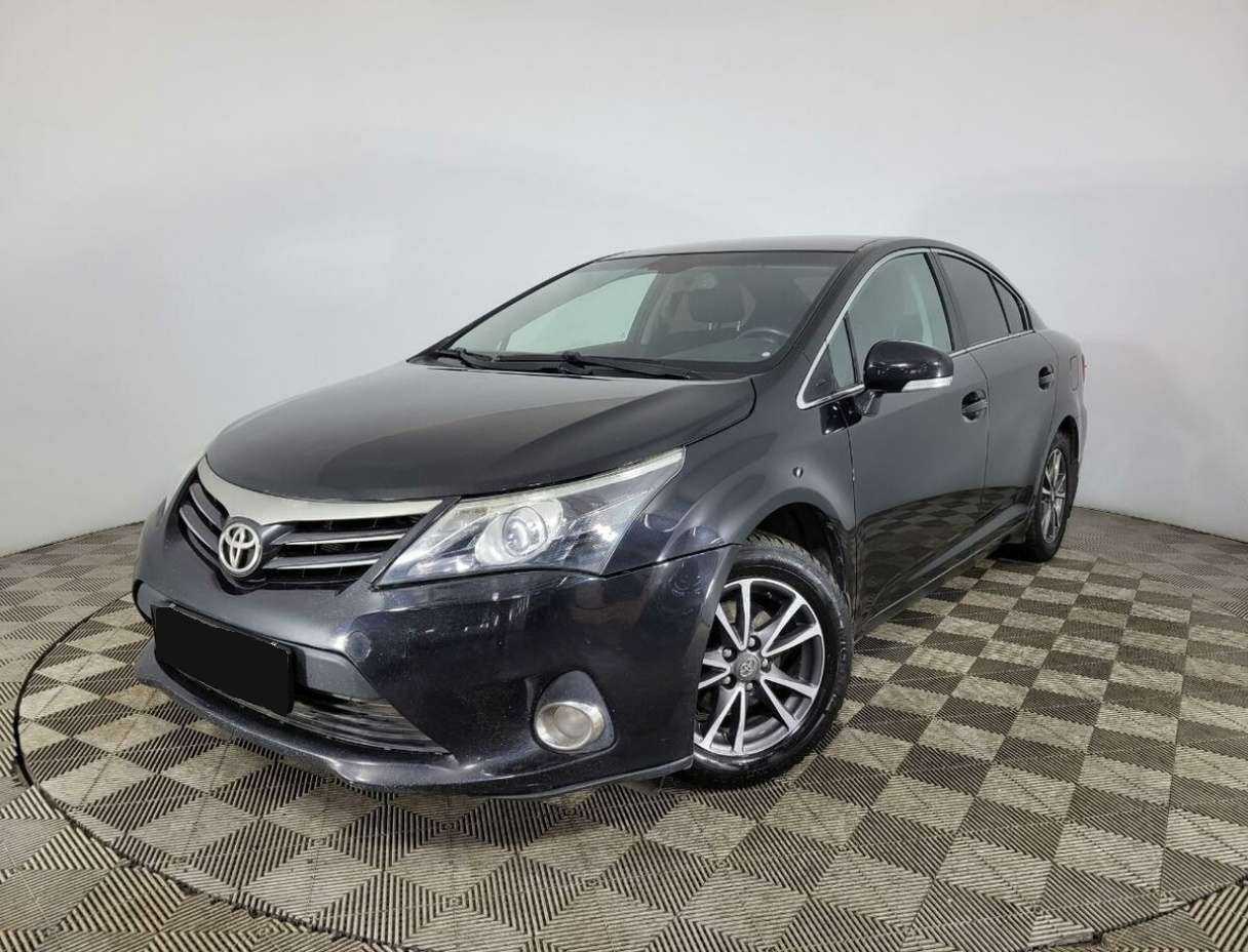 Toyota Avensis, 2012