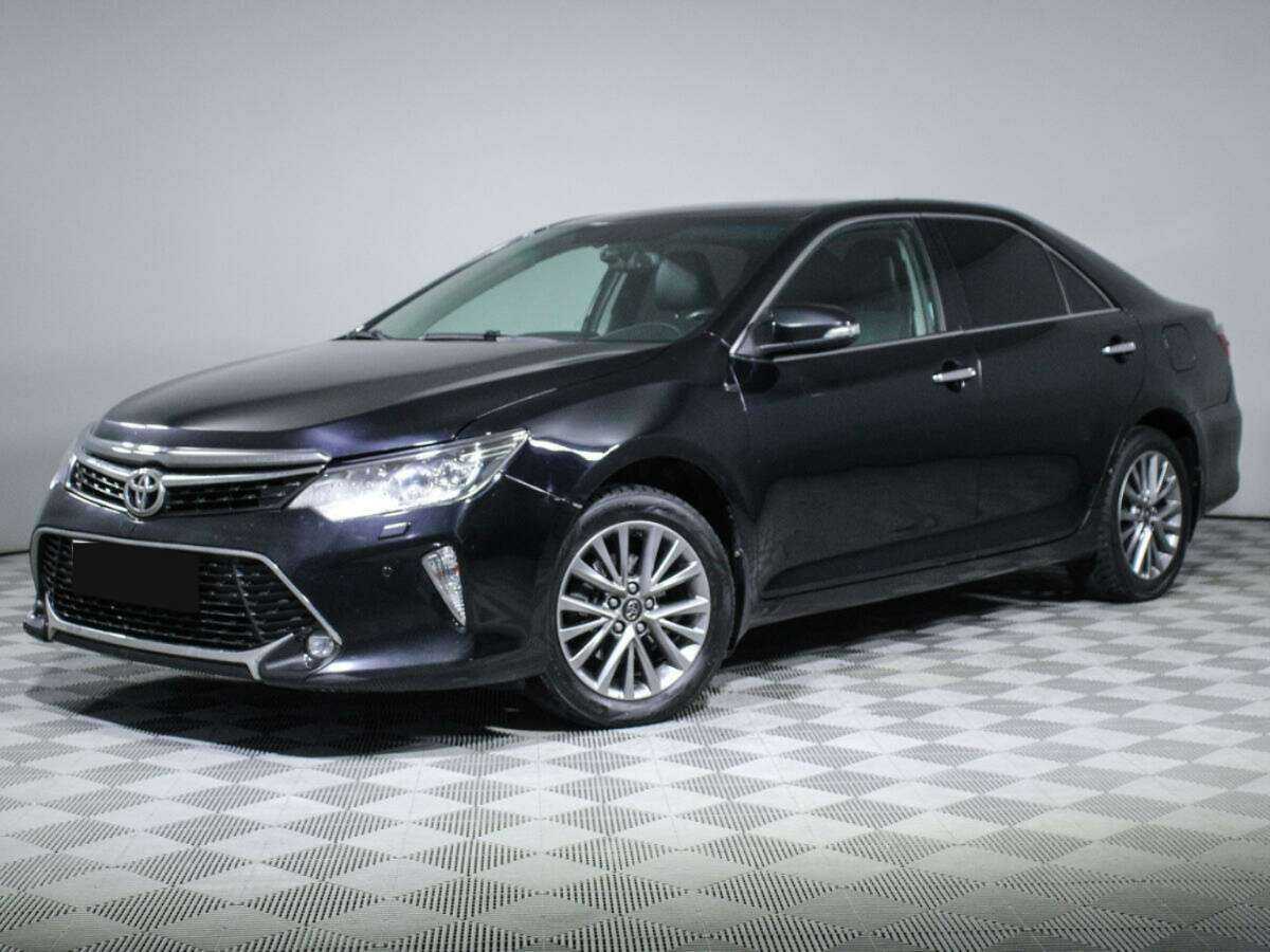Toyota Camry, 2018
