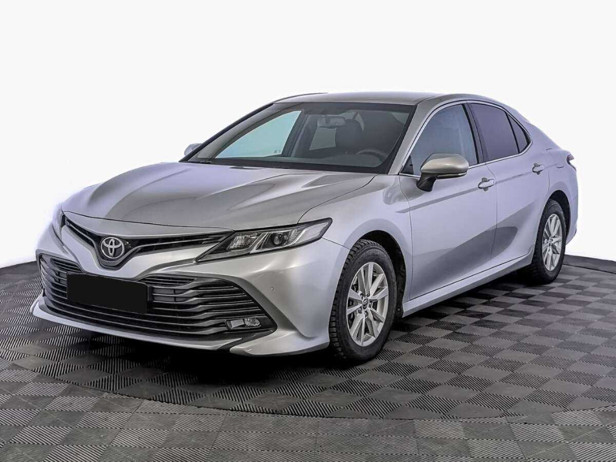 Toyota Camry, 2020