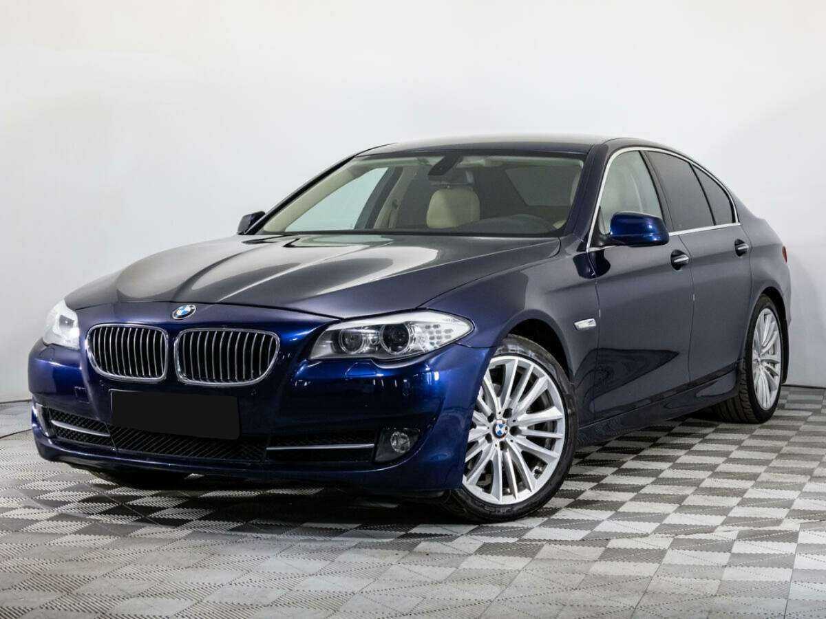 BMW 5 серии 520i, 2012