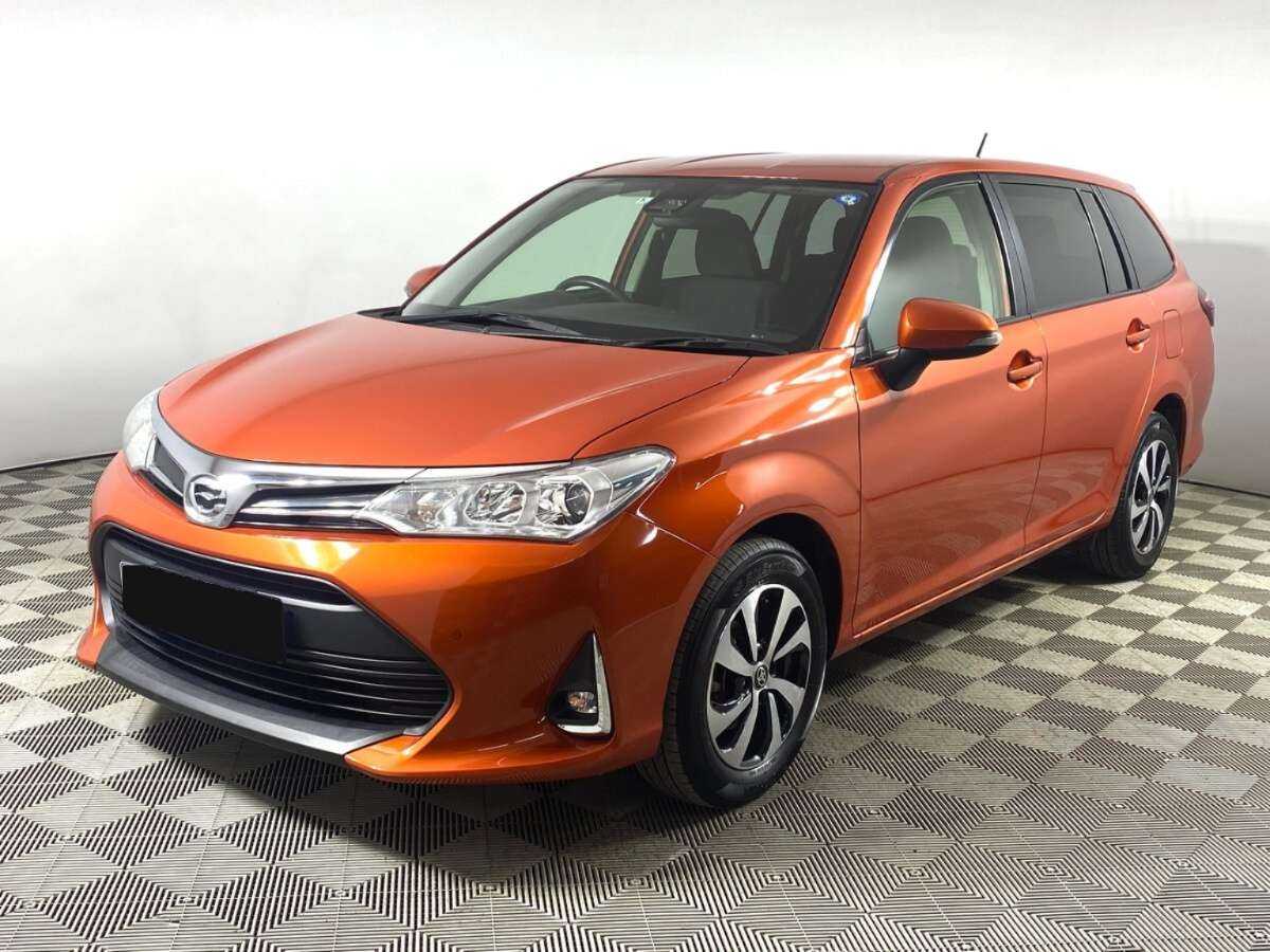 Toyota Corolla Fielder, 2019