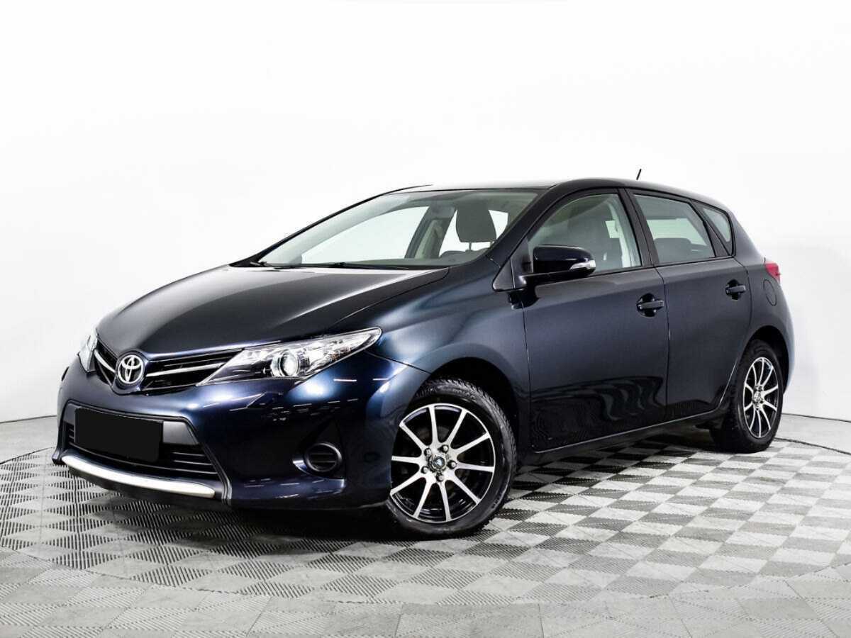Toyota Auris, 2013