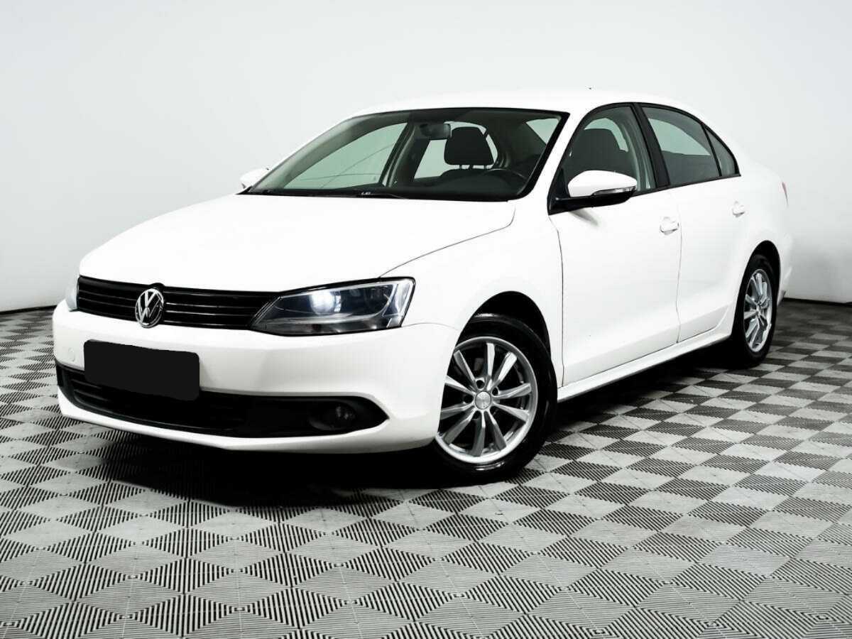 Volkswagen Jetta, 2012