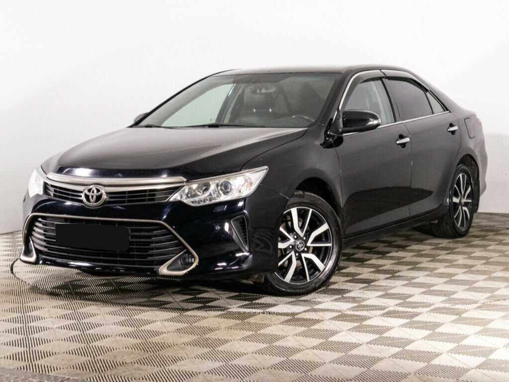 Toyota Camry, 2016