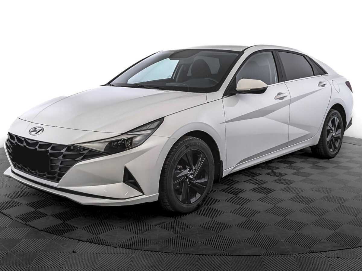 Hyundai Elantra, 2021