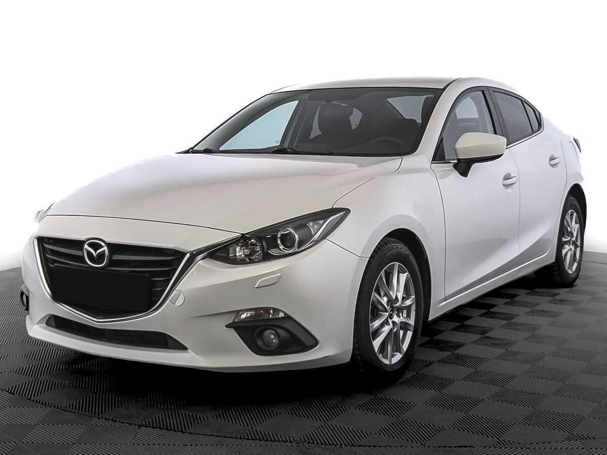 Mazda 3, 2015