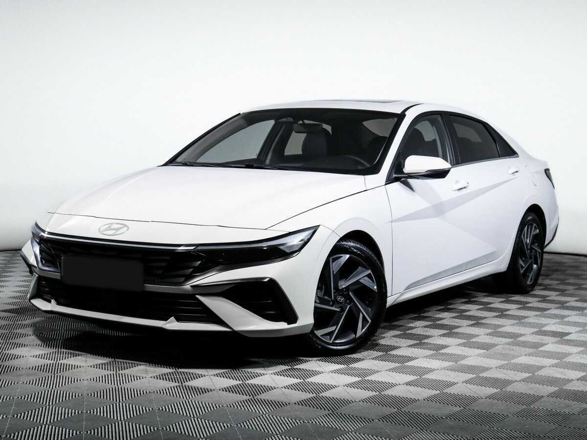 Hyundai Elantra, 2023