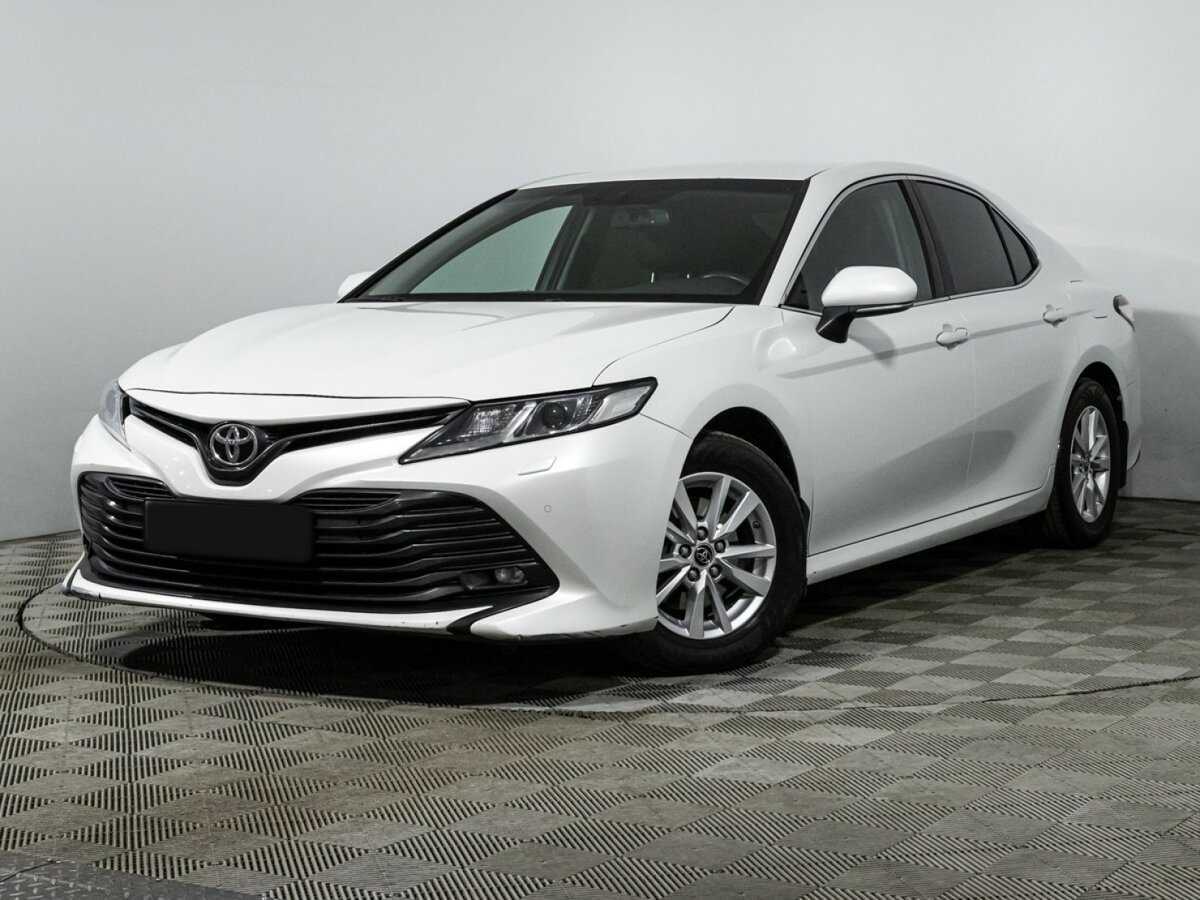 Toyota Camry, 2018